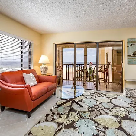 Sandarac B610, 2 Bedrooms, Pool Access, Beach Front, Sleeps 4
